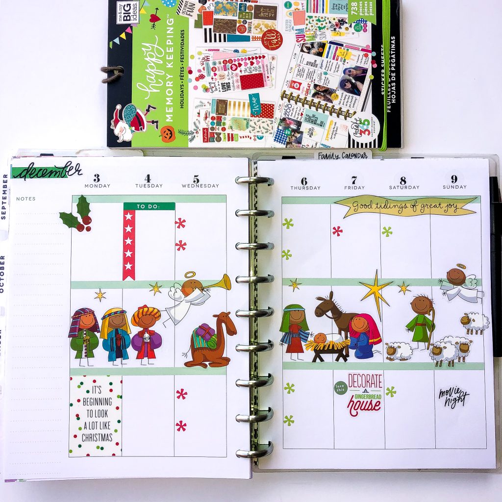 Happy Planner spreads for the month of December. Monthly Happy Planner layout. Vertical Weekly Happy Planner layout. Christmas Happy Planner Spread
