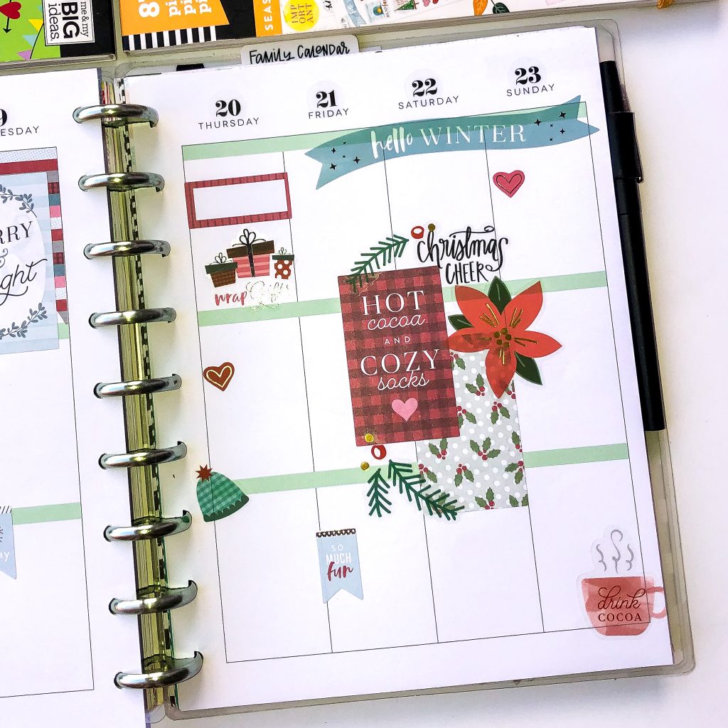 Happy Planner spreads for the month of December. Monthly Happy Planner layout. Vertical Weekly Happy Planner layout. Christmas Happy Planner Spread